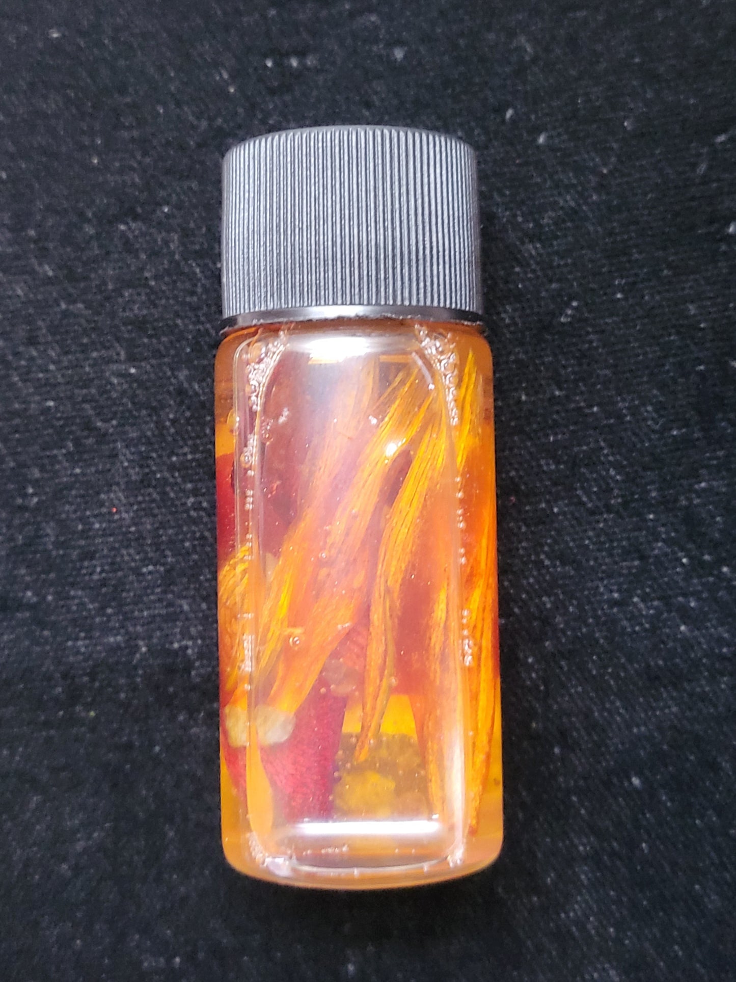 I Am Confident Intention Oil - Manifestation Oil, Intention Oil, Abundance Oil, Ritual Oil, Confidence, Charisma, Self Esteem - .33oz, 2oz