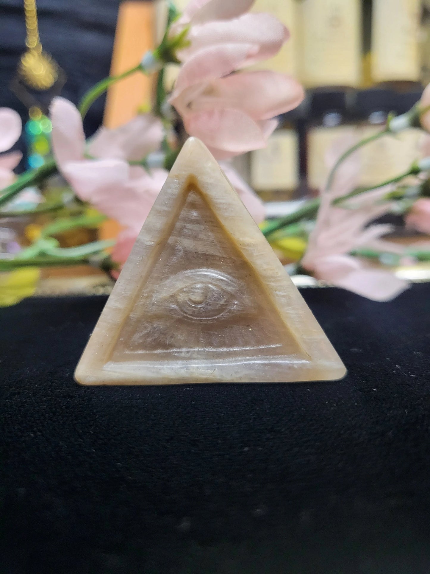 1 Pc Assorted Small Evil Eye Pyramid Spiritual Gift, Healing Meditation, Energy Cleanse, Protection, Labradorite, Moonstone, Gemstone Token